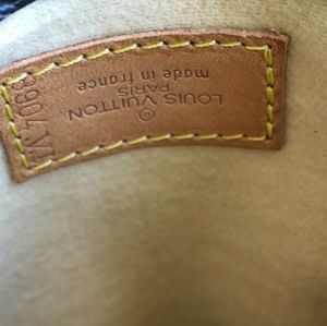 Louis Vuitton Other - FOR A GOLF PUCKER, ITS AUTHENTIC Louis Vuitton Other - FOR A GOLF PUCKER, ITS AUTHENTIC